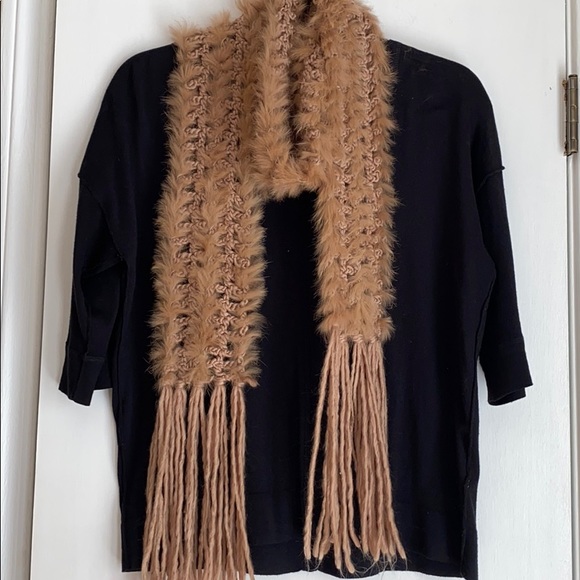 Set of Two Fur Crocheted Scarves - Picture 4 of 4